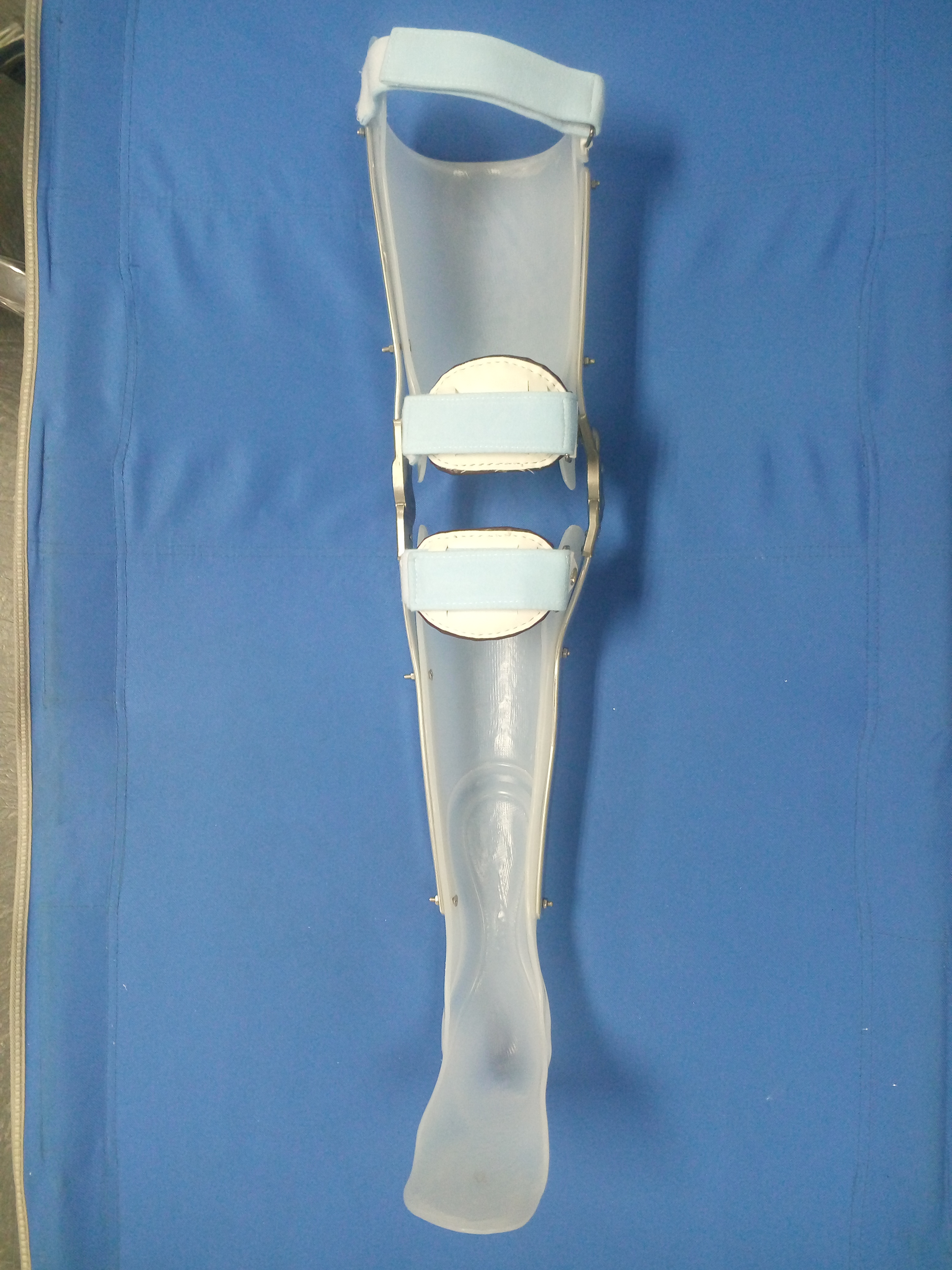 硬质膝矫形器图片